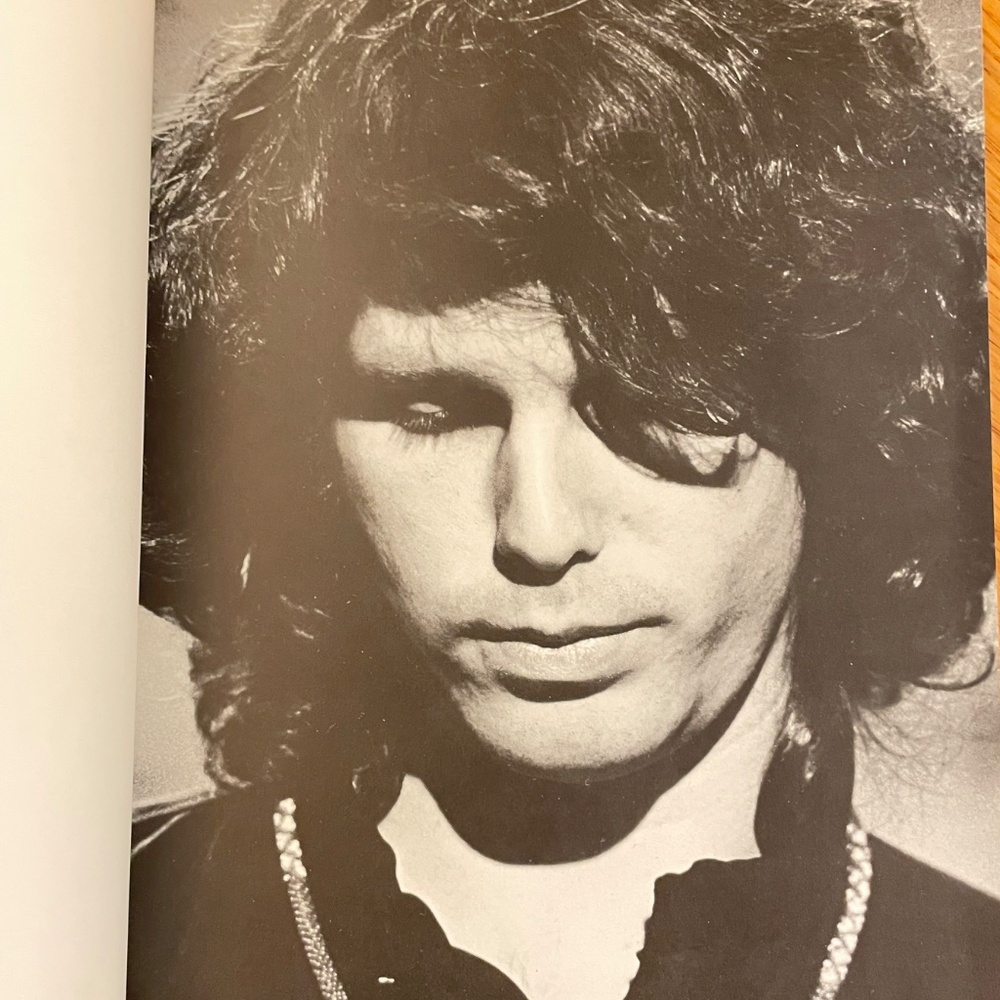 Jim Morrison An Hour for Magic A Photojournal by Frank Lisciandro Book - Picture 6 of 12